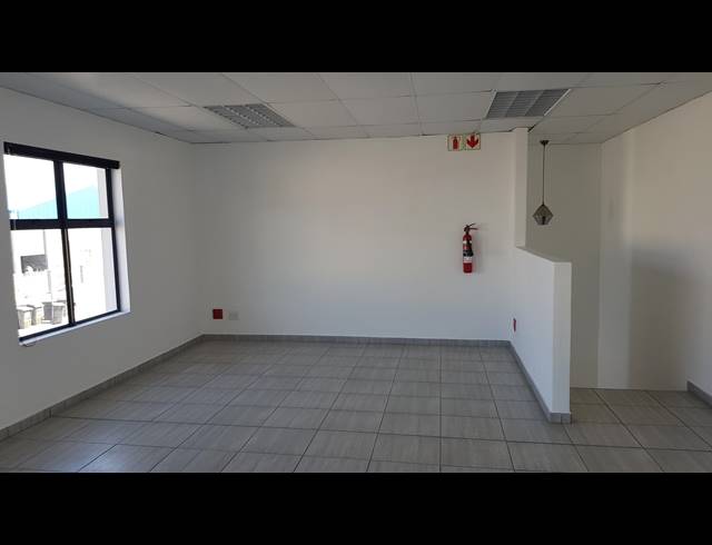 1,166M² FACTORY TO LET IN SAXENBURG PARK 2